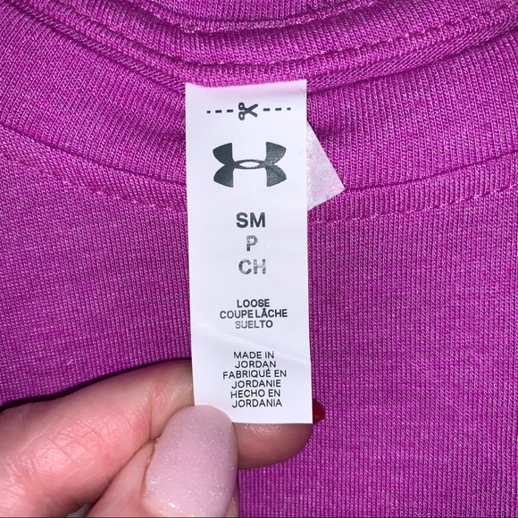 Under Armour Long Sleeve Keyhole Back Shirt - Picture 3 of 8